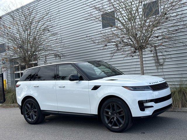 Photo of 2025 White Land Rover Range Rover Sport
