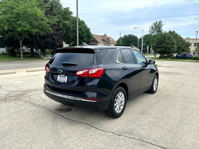 Photo of 2020 Blue Chevrolet Equinox