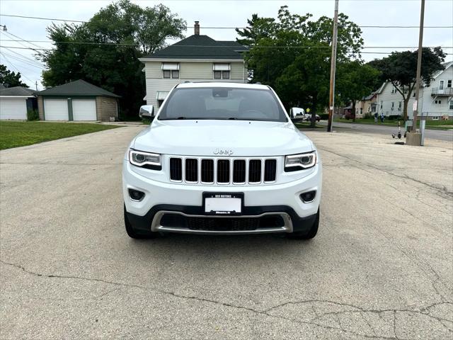 Photo of 2016 Bright White Clearcoat Jeep Grand Cherokee