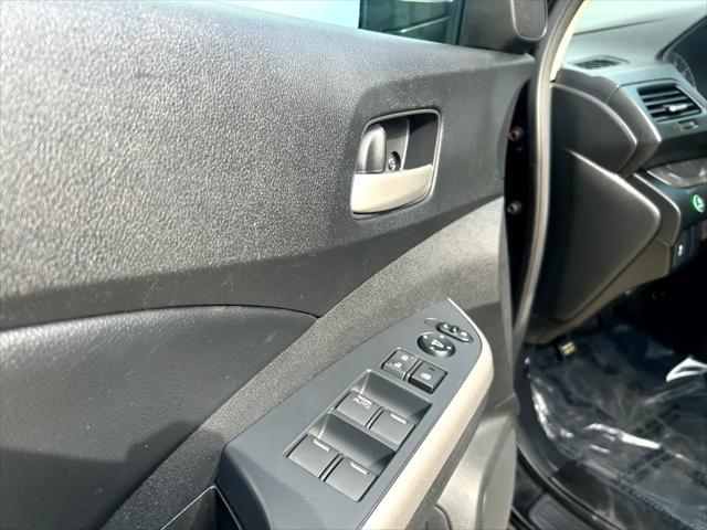 Photo of 2013 Crystal Black Pearl Honda CR-V