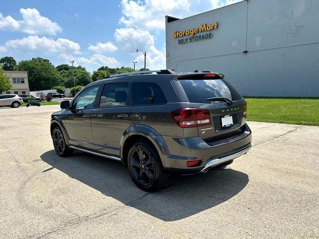 Photo of 2018 Gray Dodge Journey