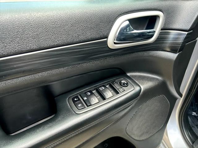 Photo of 2020 Billet Silver Metallic Clearcoat Jeep Grand Cherokee