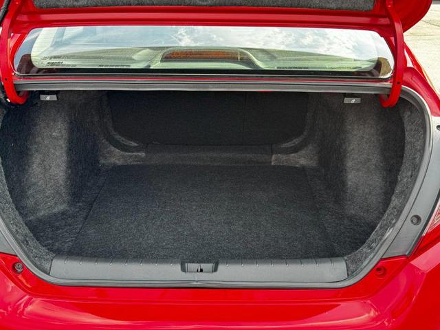 Photo of 2017 Red Honda Civic