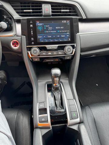 Photo of 2017 Red Honda Civic