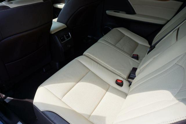 Photo of 2018 Nebula Gray Pearl Lexus RX 450h