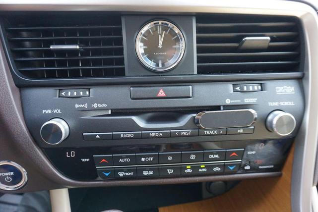 Photo of 2018 Nebula Gray Pearl Lexus RX 450h