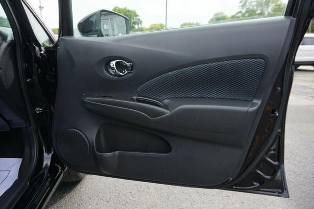 Photo of 2019 Black Nissan Versa Note