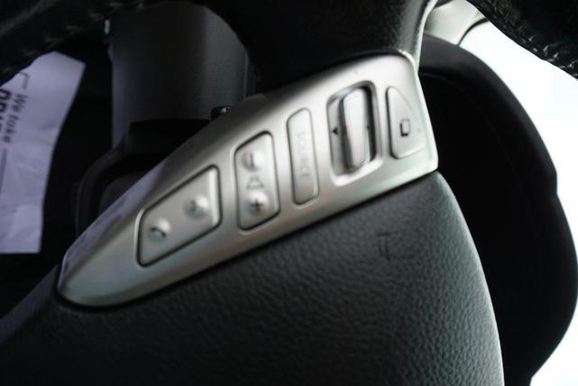 Photo of 2019 Black Nissan Versa Note