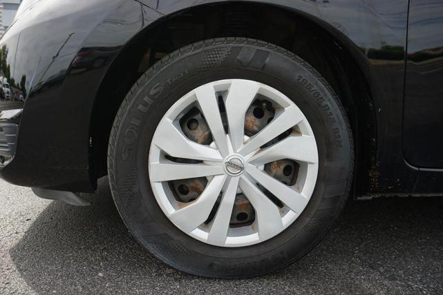 Photo of 2019 Black Nissan Versa Note