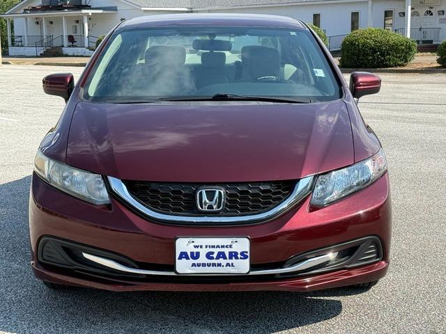 Photo of 2015 Burgundy Honda Civic