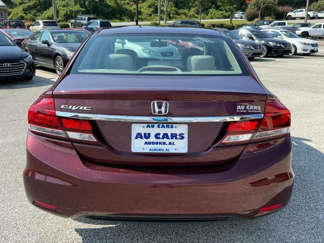 Photo of 2015 Burgundy Honda Civic