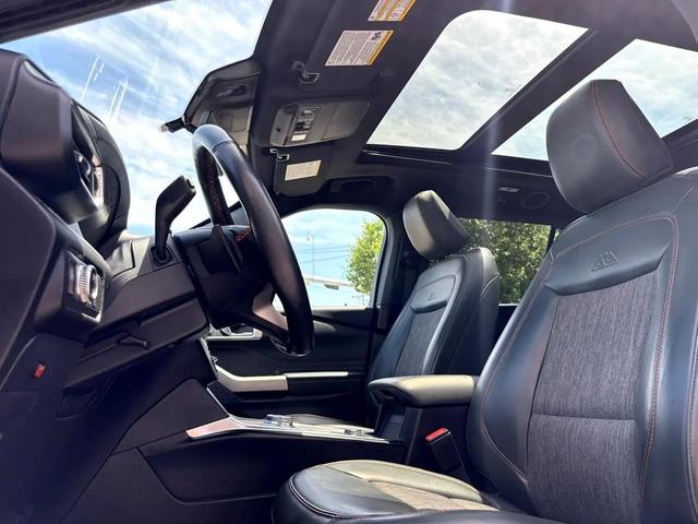 Photo of 2022 Agate Black Metallic Ford Explorer