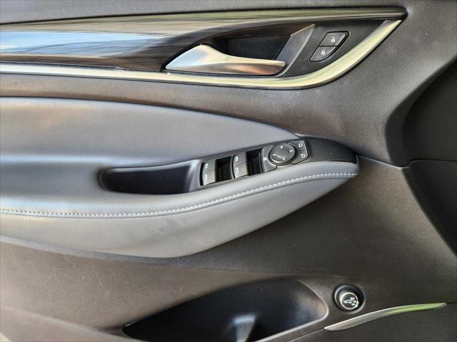 Photo of 2021 Quicksilver Metallic Buick Enclave