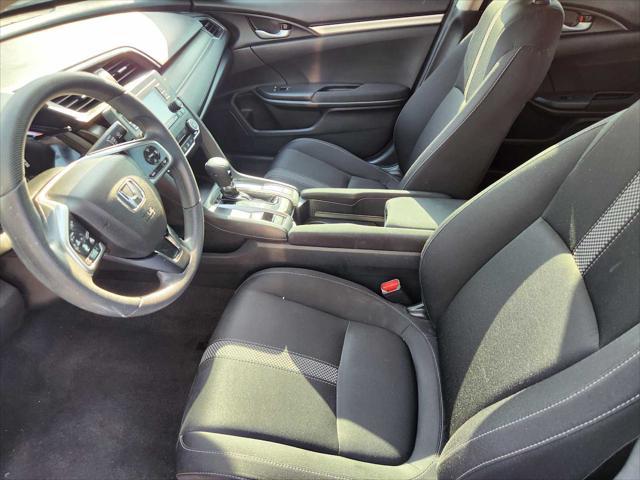 Photo of 2020 Lunar Silver Metallic Honda Civic