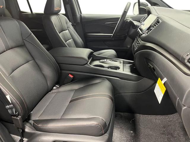 Photo of 2025 Sonic Gray Pearl Honda Ridgeline
