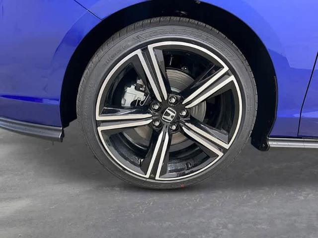 Photo of 2025 Still Night Pearl Honda Accord Hybrid