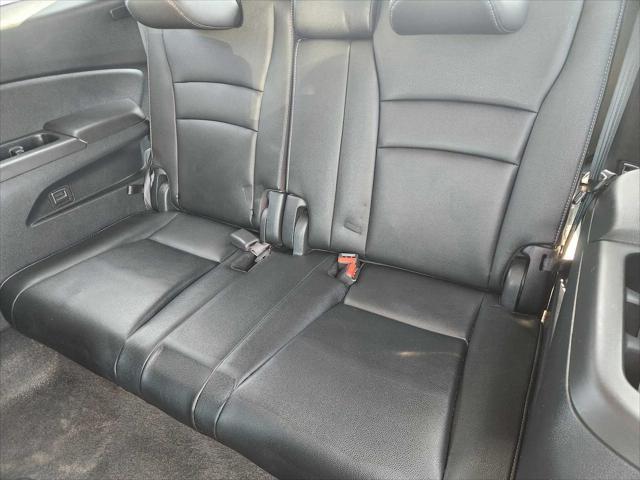 Photo of 2022 Modern Steel Metallic Honda Pilot