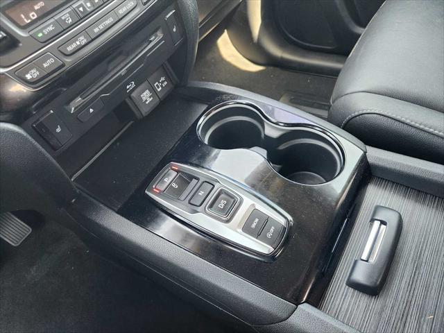 Photo of 2022 Modern Steel Metallic Honda Pilot