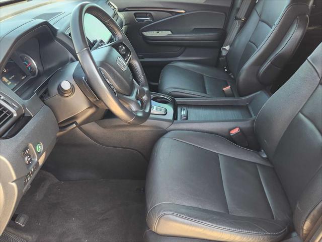 Photo of 2022 Modern Steel Metallic Honda Pilot