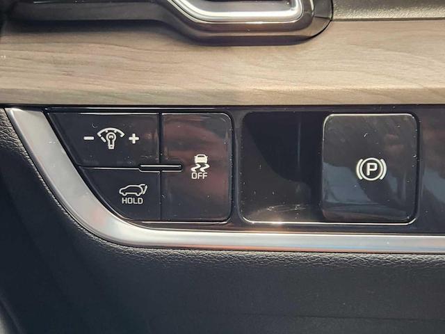 Photo of 2025 Gray Kia Sportage
