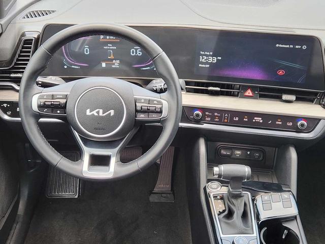 Photo of 2025 Gray Kia Sportage