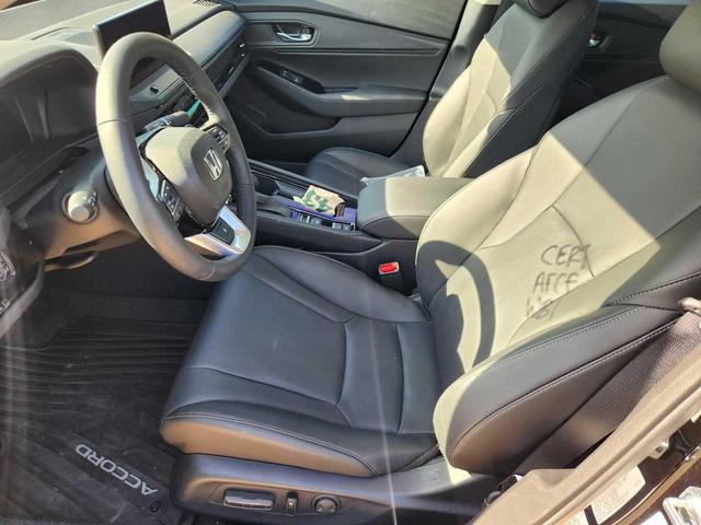 Photo of 2025 Crystal Black Pearl Honda Accord Hybrid
