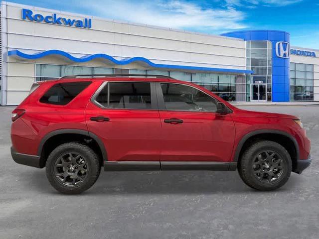 Photo of 2025 Radiant Red Metallic II Honda Pilot