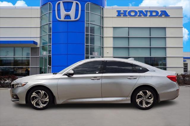 Photo of 2018 Lunar Silver Metallic Honda Accord