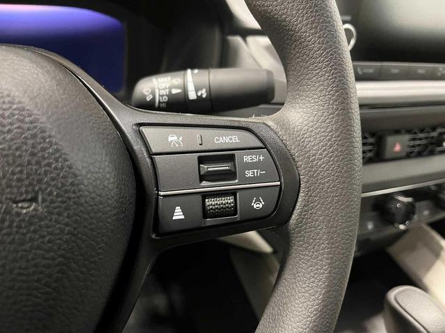 Photo of 2025 Meteorite Gray Metallic Honda Accord