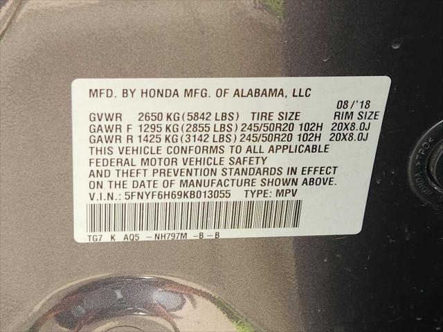 Photo of 2019 Gray Honda Pilot