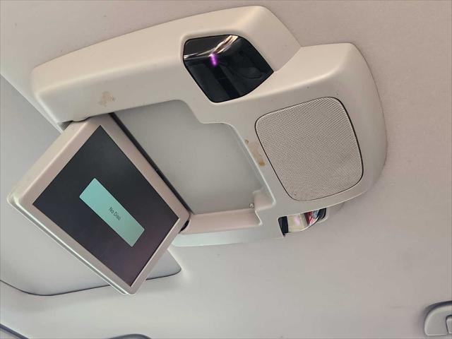 Photo of 2019 Gray Honda Pilot