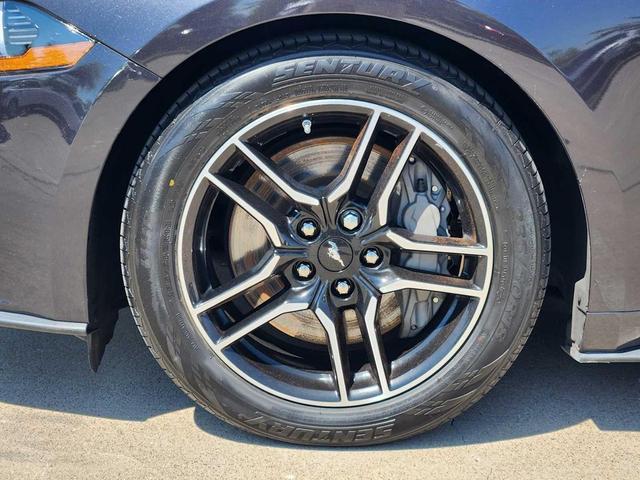 Photo of 2022 Dark Matter Gray Metallic Ford Mustang