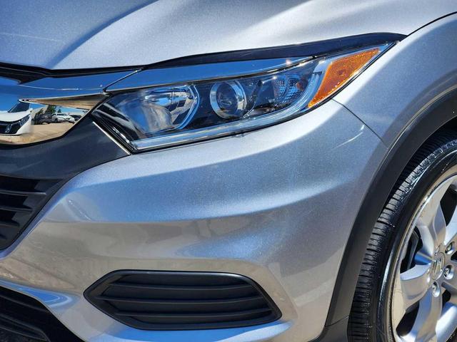 Photo of 2021 Lunar Silver Metallic Honda HR-V