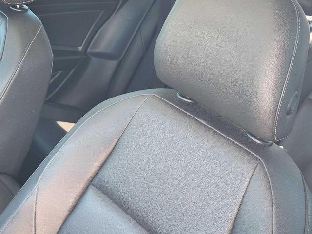 Photo of 2020 Deep Black Pearl Volkswagen Jetta
