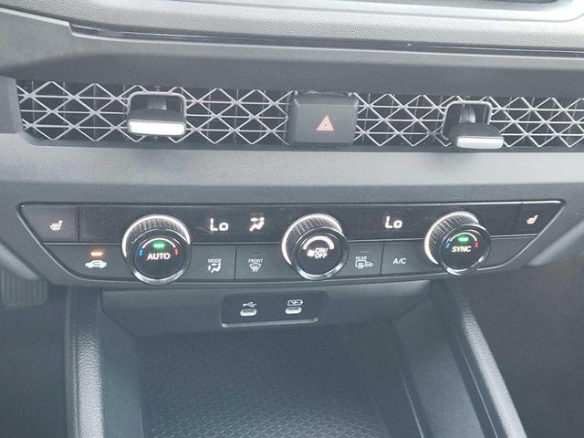 Photo of 2023 Crystal Black Pearl Honda Accord