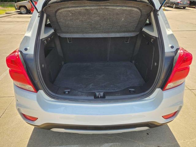 Photo of 2020 Summit White Chevrolet Trax