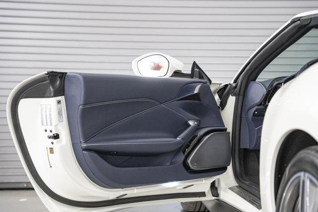 Photo of 2025 Bianco Italia Ferrari Roma Spider