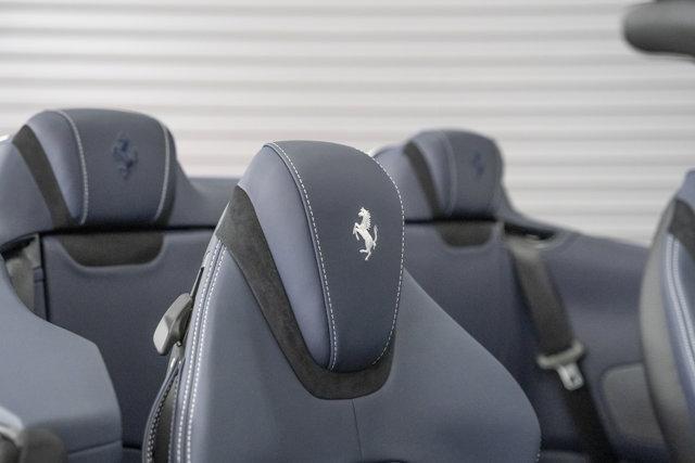 Photo of 2025 Bianco Italia Ferrari Roma Spider