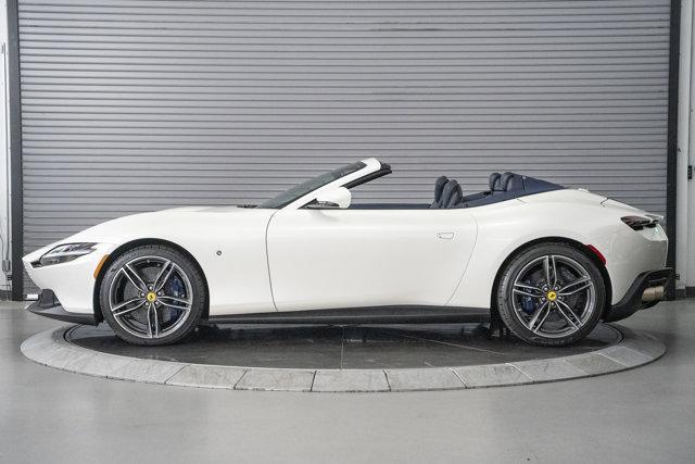 Photo of 2025 Bianco Italia Ferrari Roma Spider