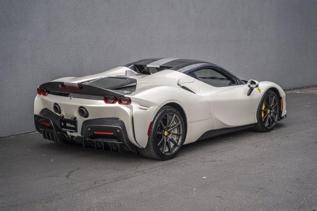 Photo of 2023 Bianco Italia Ferrari SF90 Spider