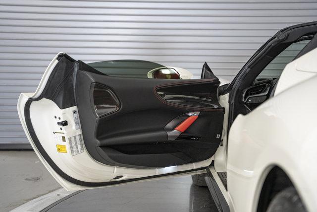 Photo of 2023 Bianco Italia Ferrari SF90 Spider