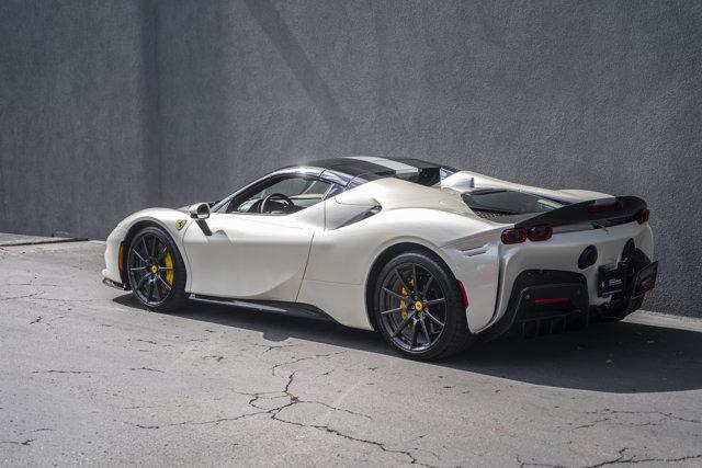 Photo of 2023 Bianco Italia Ferrari SF90 Spider