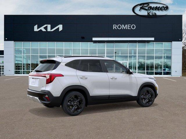 Photo of 2026 Snow White Pearl Kia Seltos