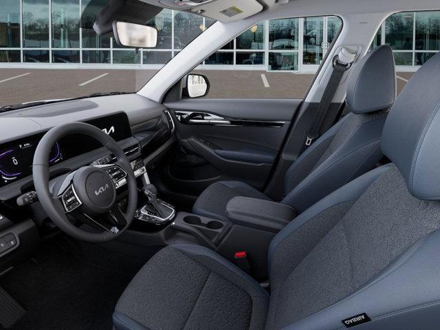 Photo of 2025 Snow White Pearl Kia Seltos