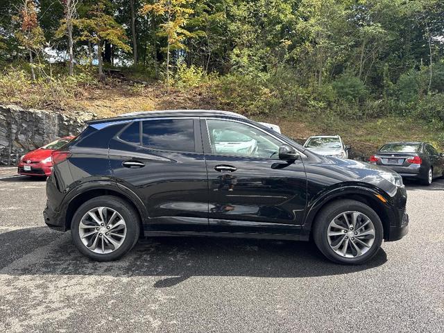 Photo of 2022 Ebony Twilight Metallic Buick Encore GX
