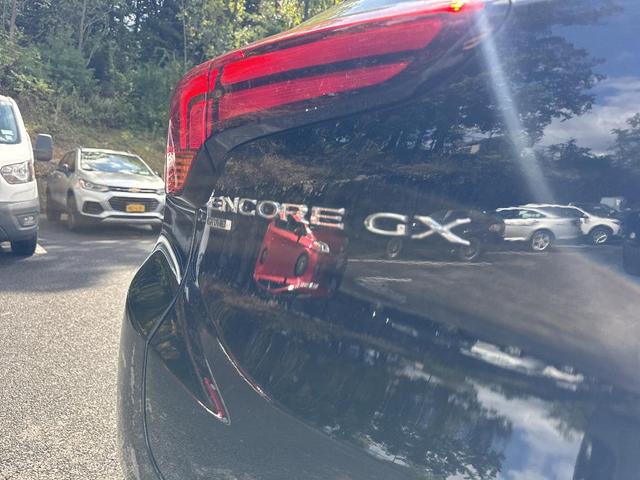 Photo of 2022 Ebony Twilight Metallic Buick Encore GX