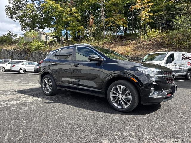 Photo of 2022 Ebony Twilight Metallic Buick Encore GX