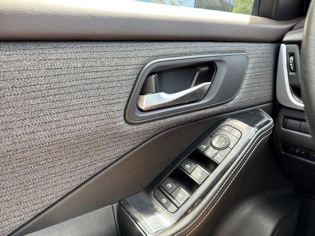 Photo of 2023 Caspian Blue Nissan Rogue