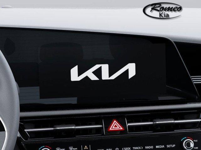Photo of 2025 Aurora Black Pearl Kia Niro EV