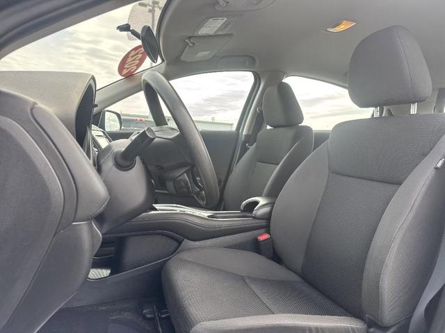 Photo of 2022 Gray Honda HR-V